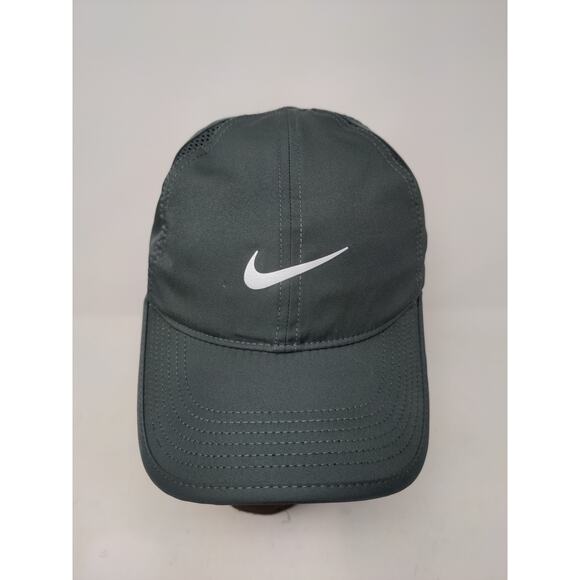 Nike Dri Fit Featherlight Strapback Hat Gray White Swoosh OSFM - Picture 2 of 9